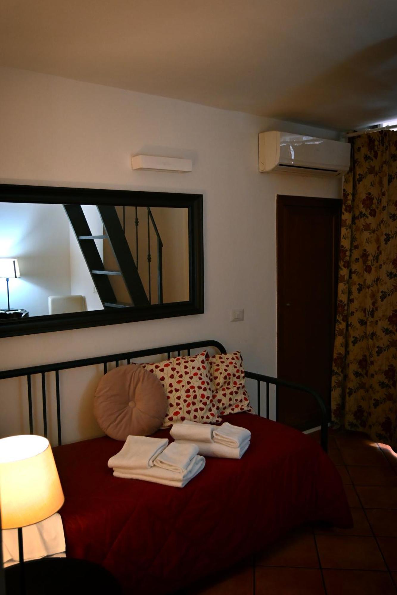 Dell'arte Guest house Naples